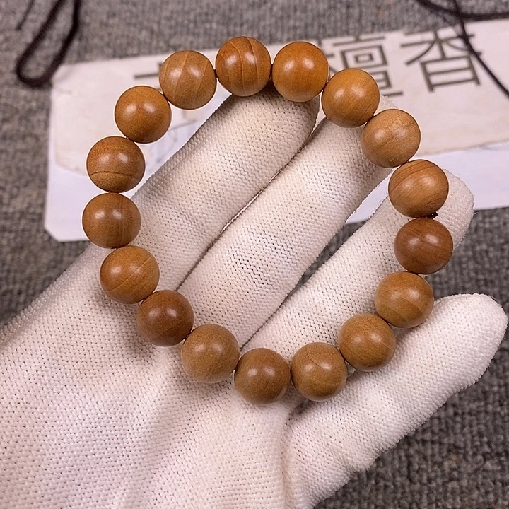 洪***a檀香木无事牌老山檀香1.2/17圆珠