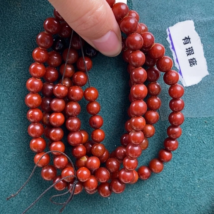 蜜蜡珠宝奇石未镶嵌