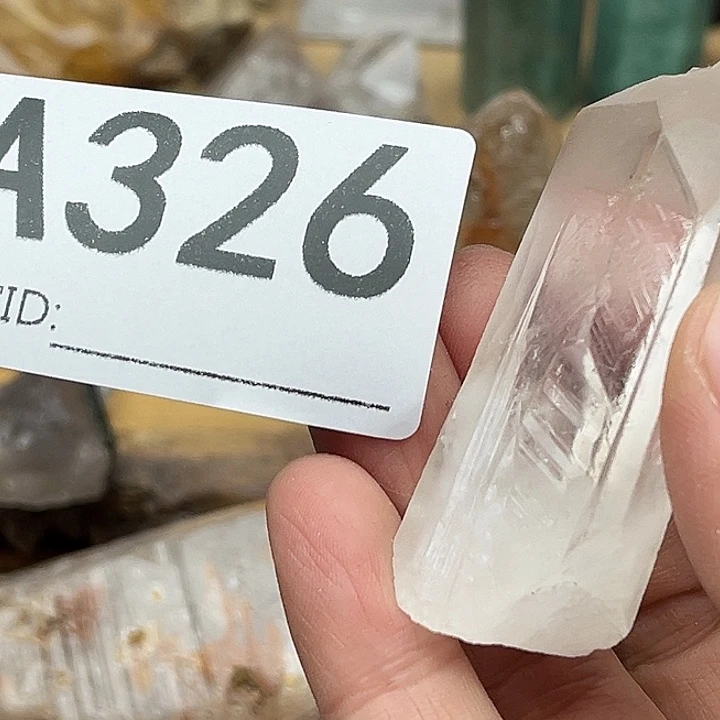 多***米水晶珠宝半成品未镶嵌默认微瑕