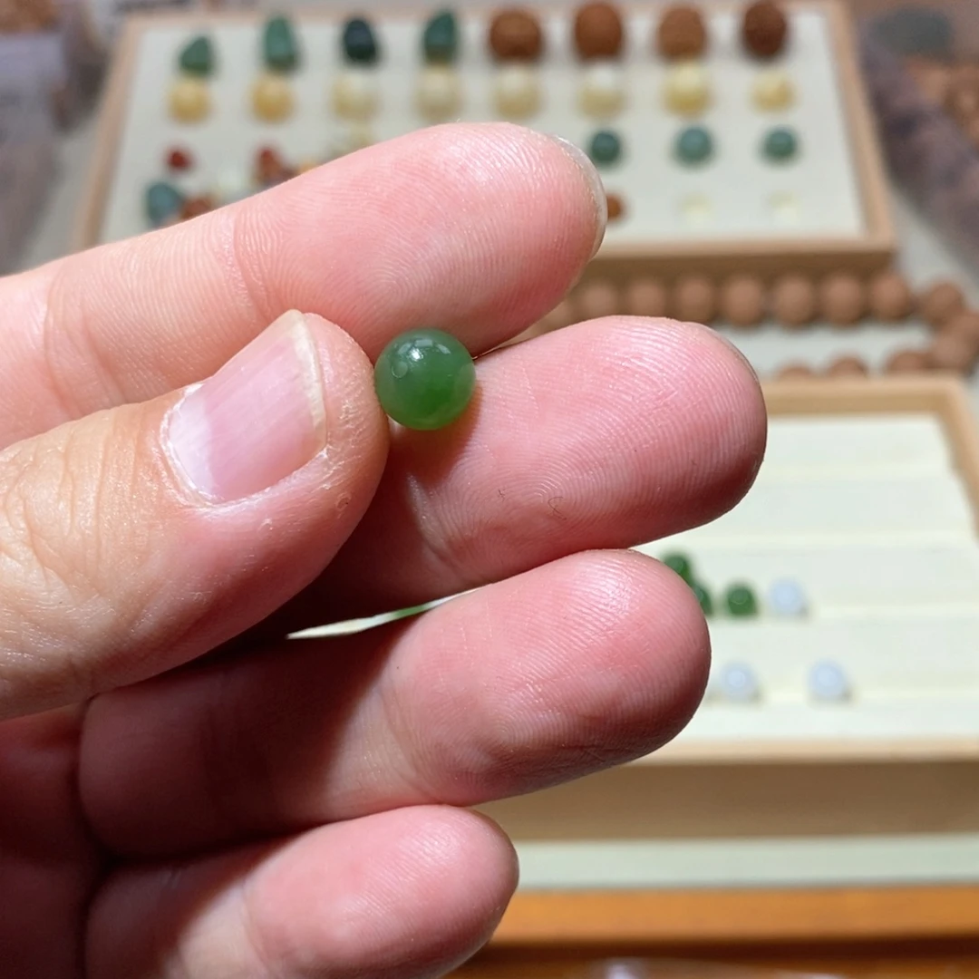 和田玉颈饰未镶嵌涛*