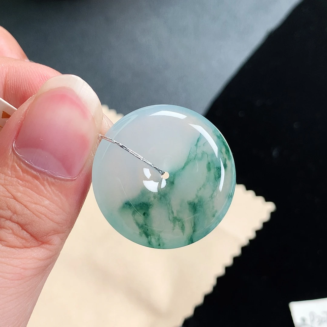翡翠未镶嵌颈饰翡翠30*6