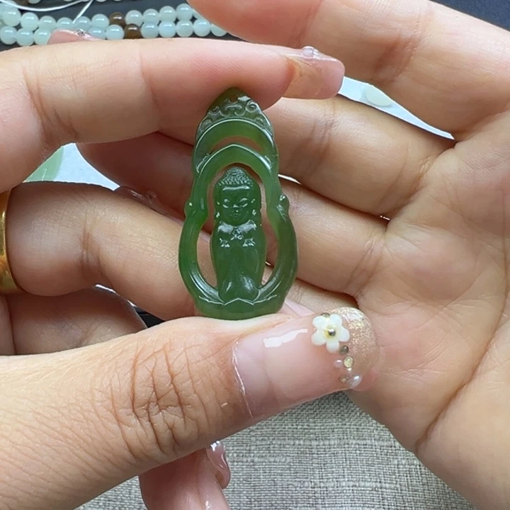 和田玉未镶嵌吊坠(不含链)雨**晴