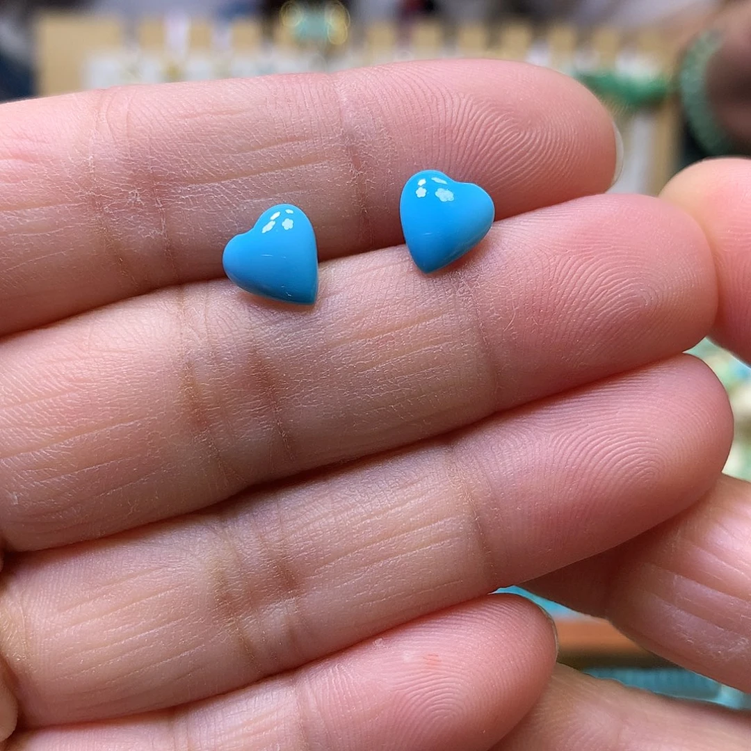 绿松石18K金镶嵌耳钉