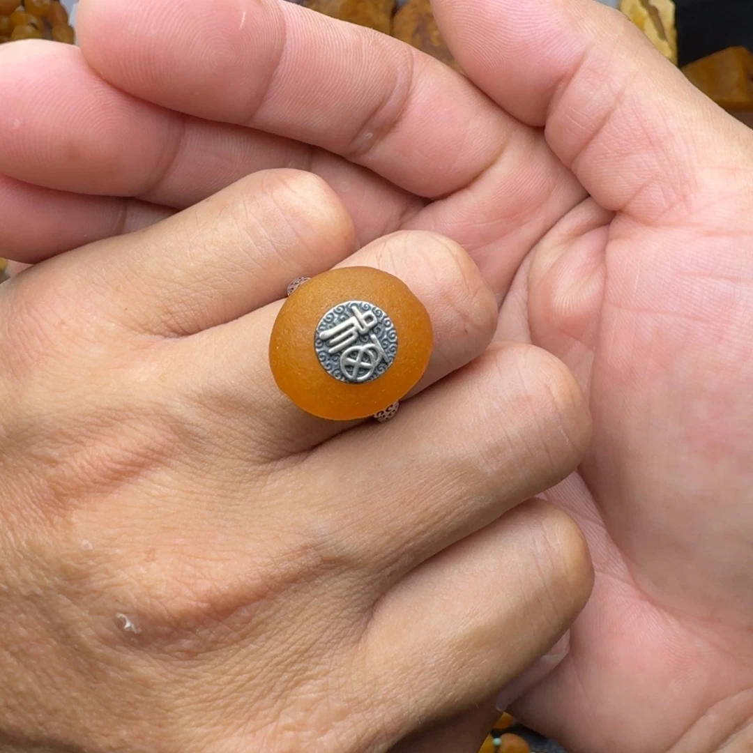 银S925镶嵌琥珀裸石天然蜜蜡戒指