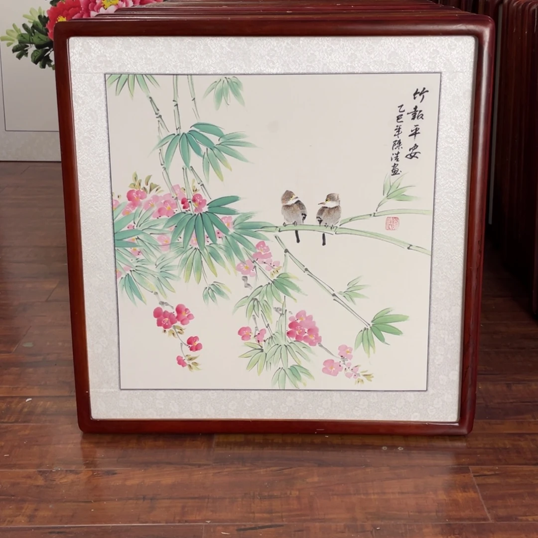 国画带框尺寸63*63厘米