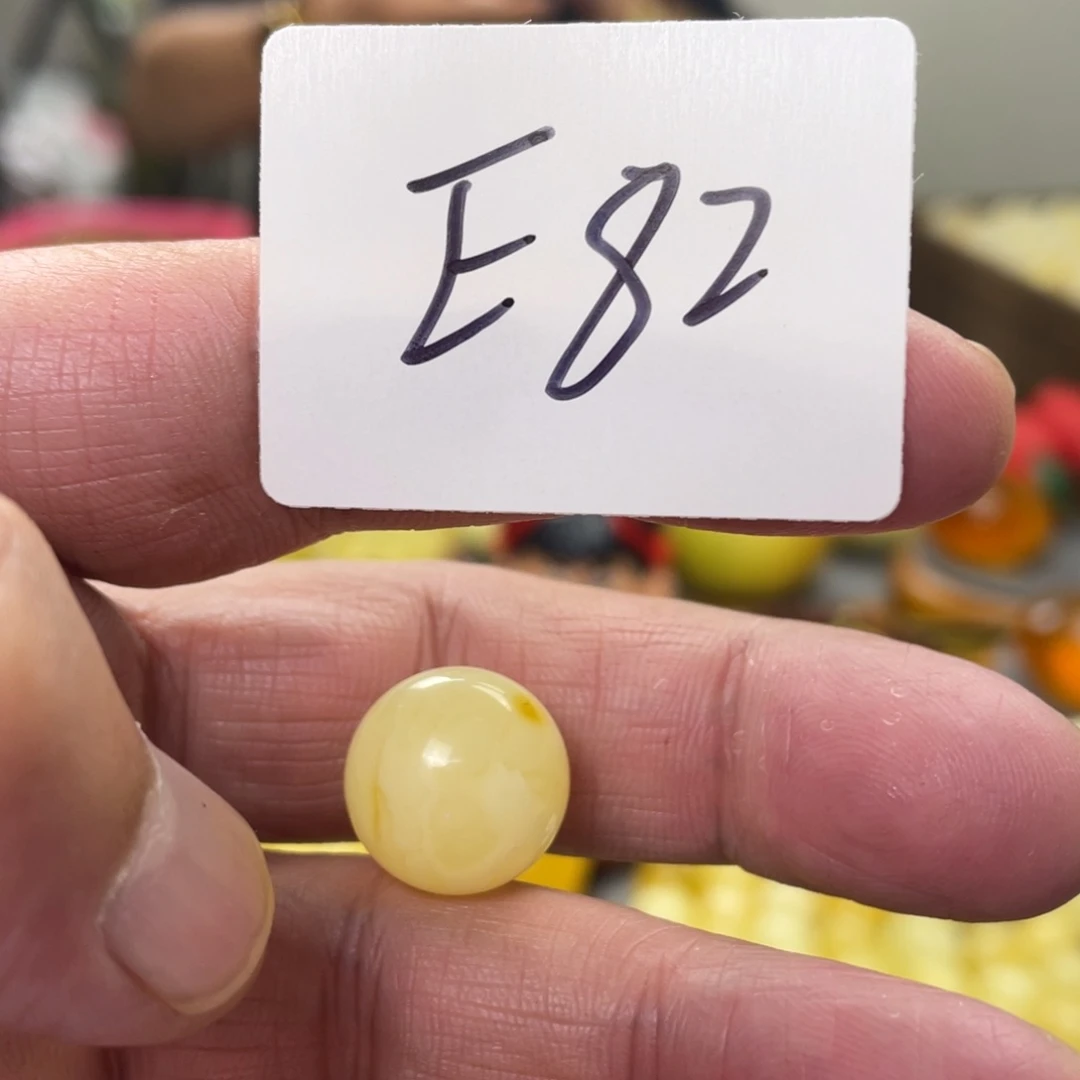 手链琥珀未镶嵌多样性发，发其中一件