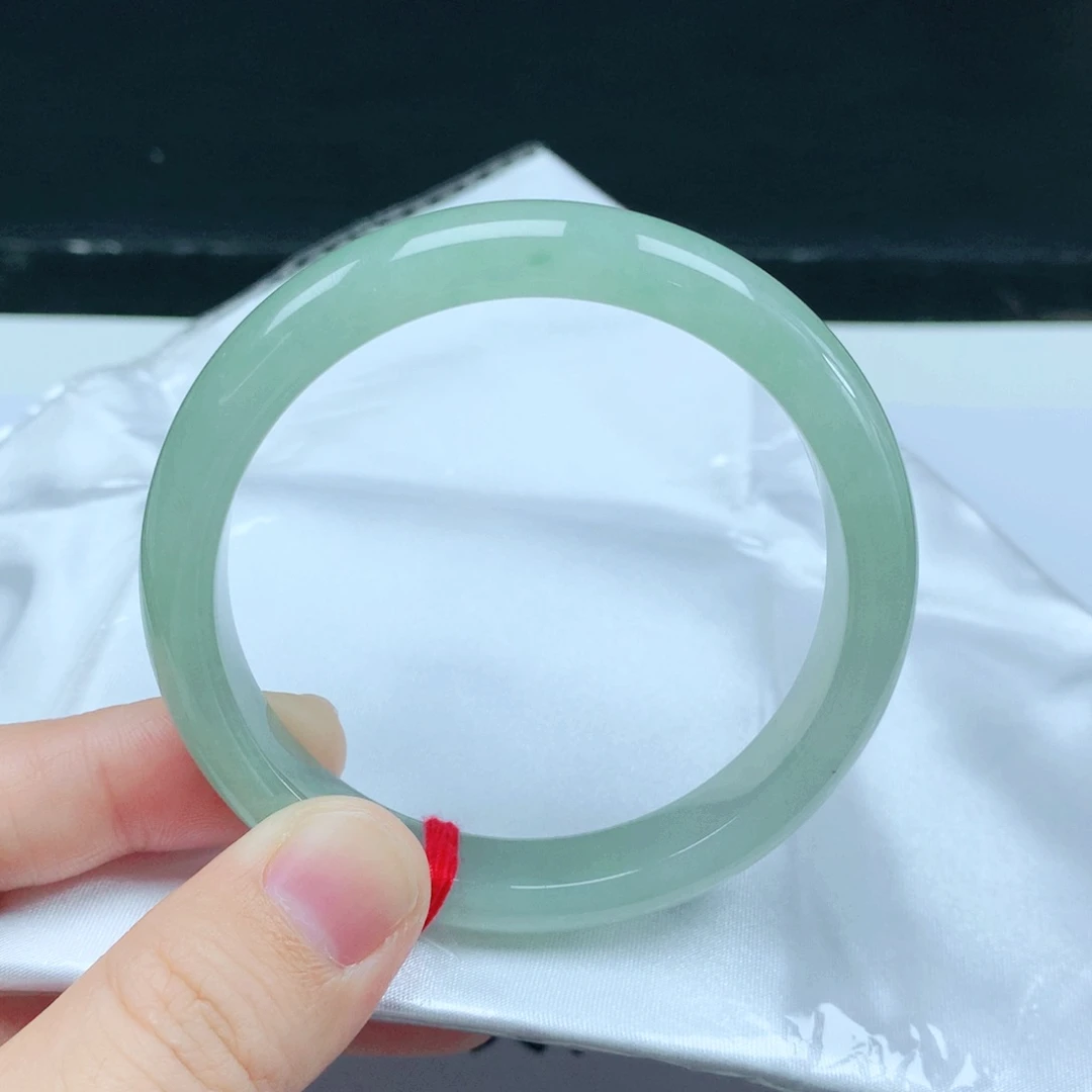 未镶嵌手镯翡翠55