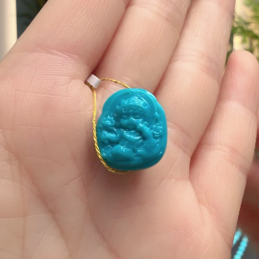 绿松石未镶嵌颈饰