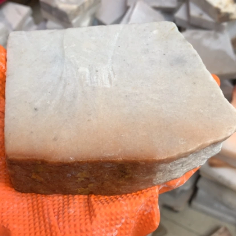 【闪购商品】石英质玉手镯未镶嵌红糖