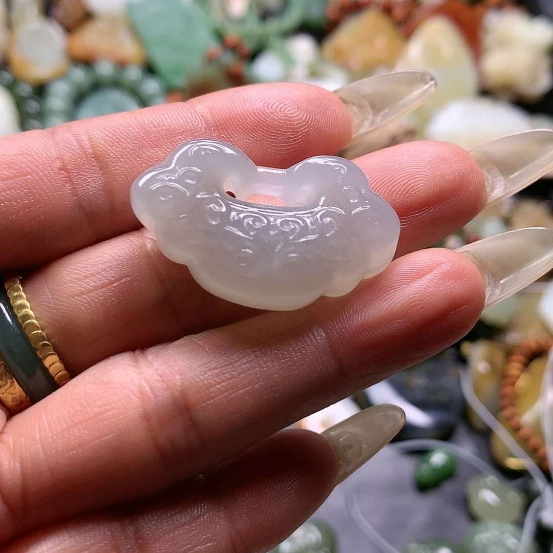 和田玉吊坠未镶嵌果***棒