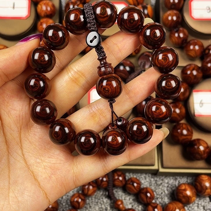 飞***天花梨木类1.5尺寸黄花梨