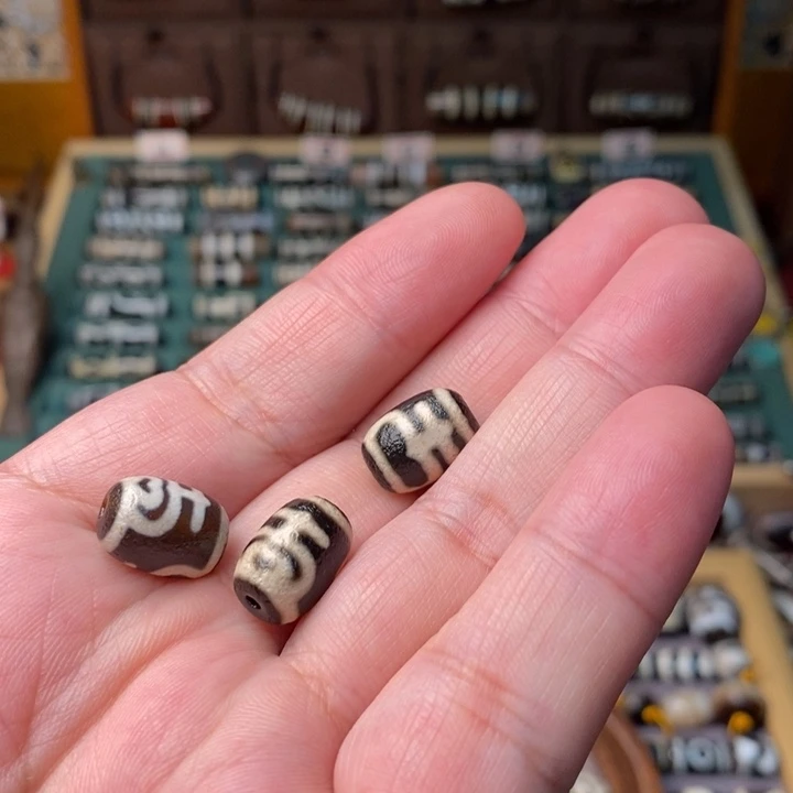 未镶嵌玛瑙/玉髓珠宝半成品阿**店
