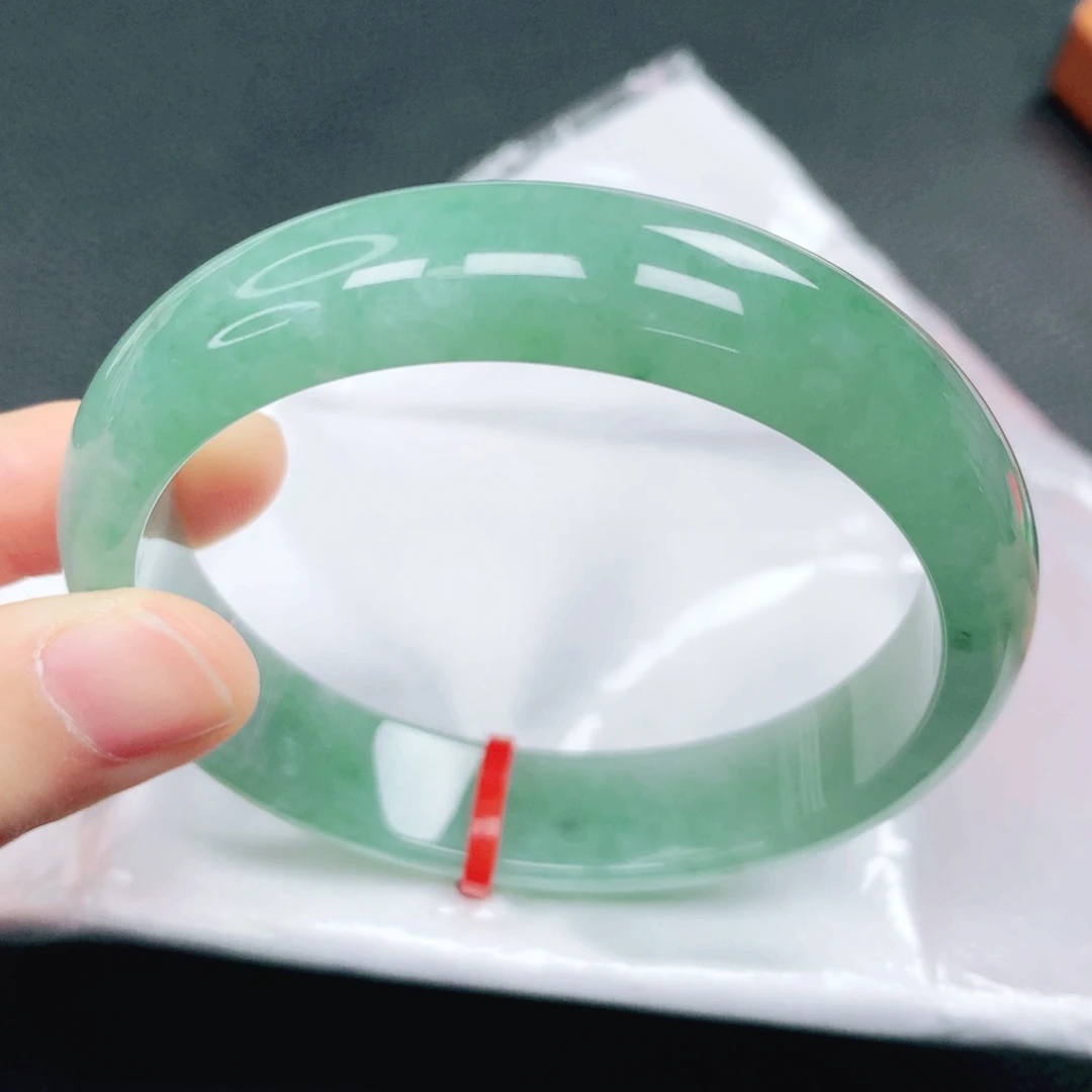 翡翠未镶嵌手镯58圈口