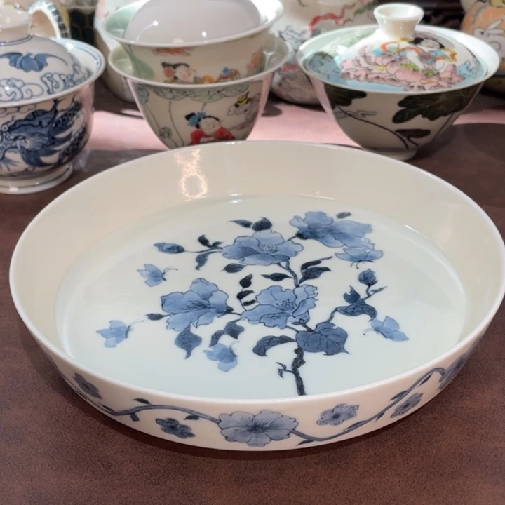 微瑕。        小雅。          32