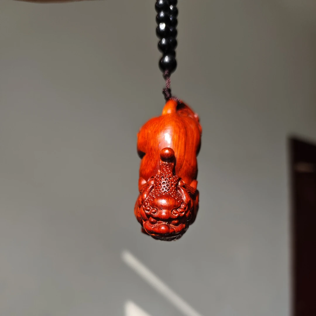 紫檀木手把件，汽车内饰挂件。