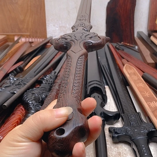 鸡翅木一米桃花剑