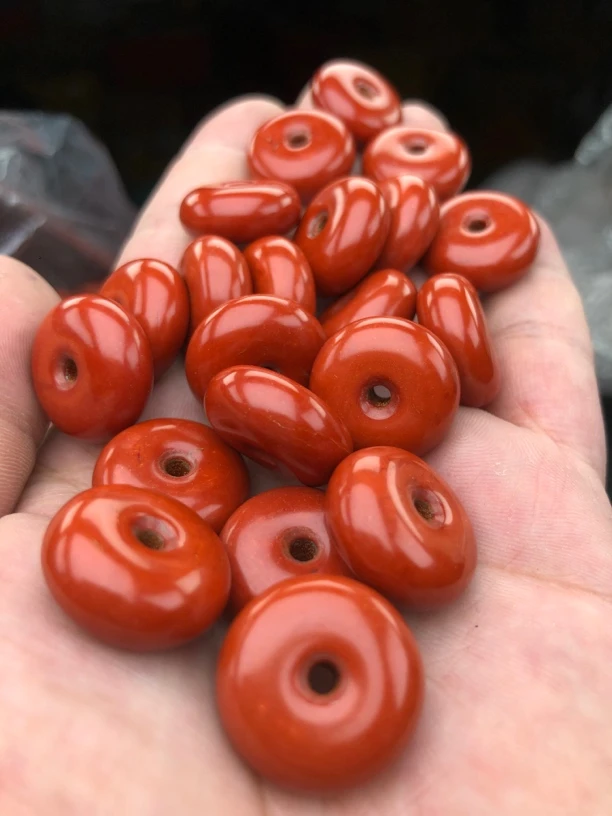 A115满色满肉面包扣19*8mm一个