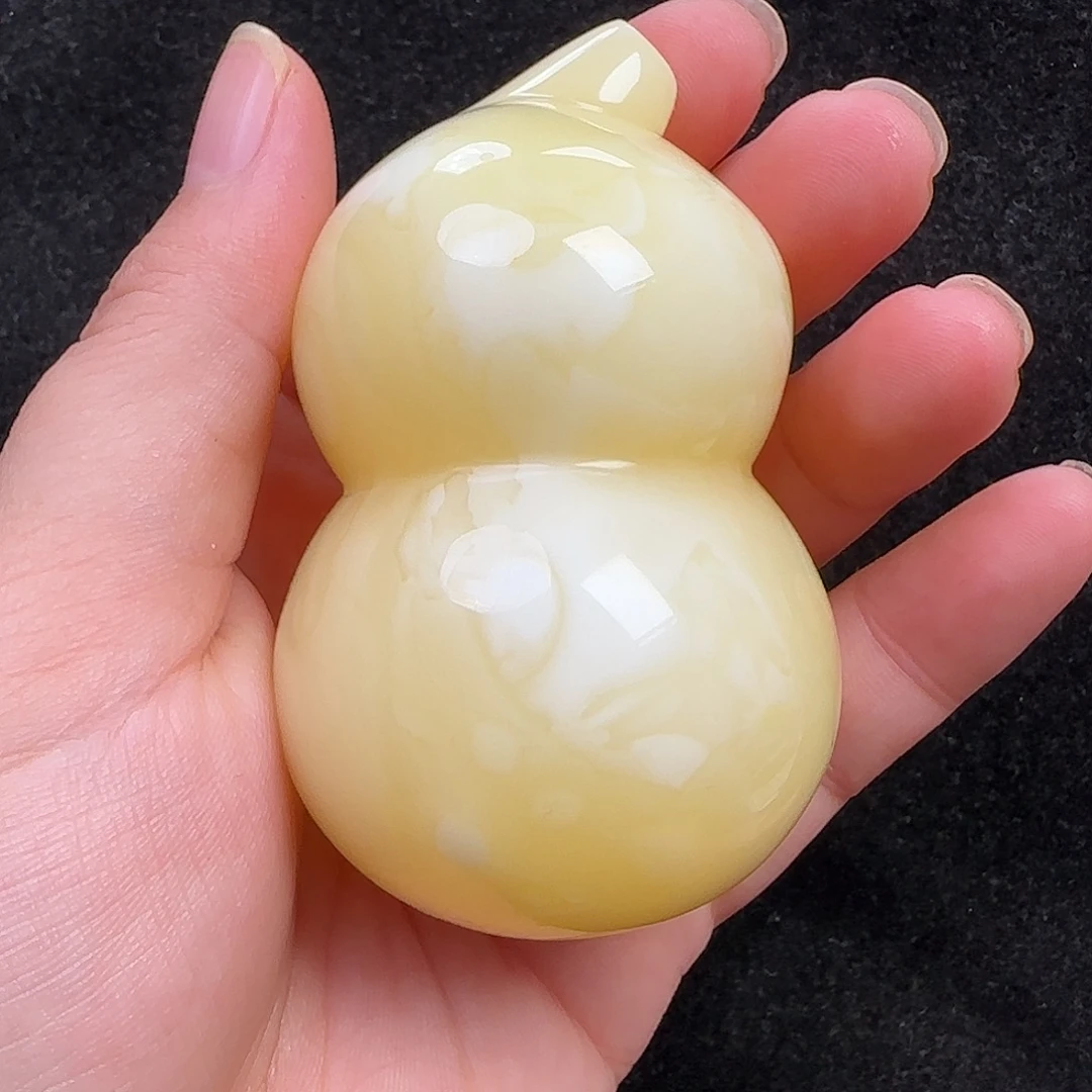 蜜蜡未镶嵌珠宝奇石