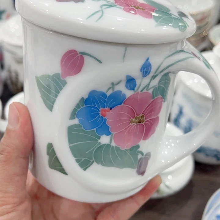 壶釉下五彩瓷的制作工艺