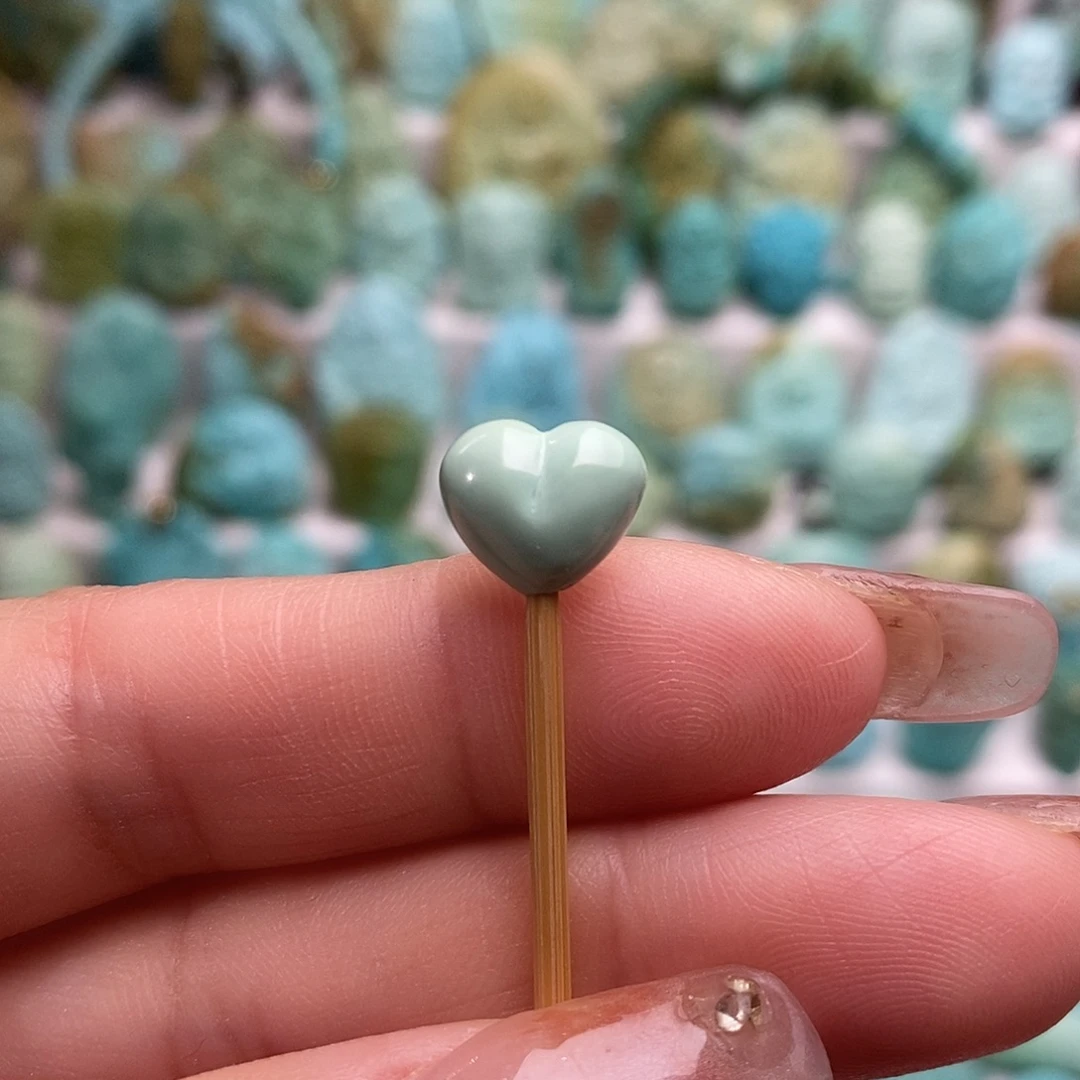 绿松石未镶嵌绿松石