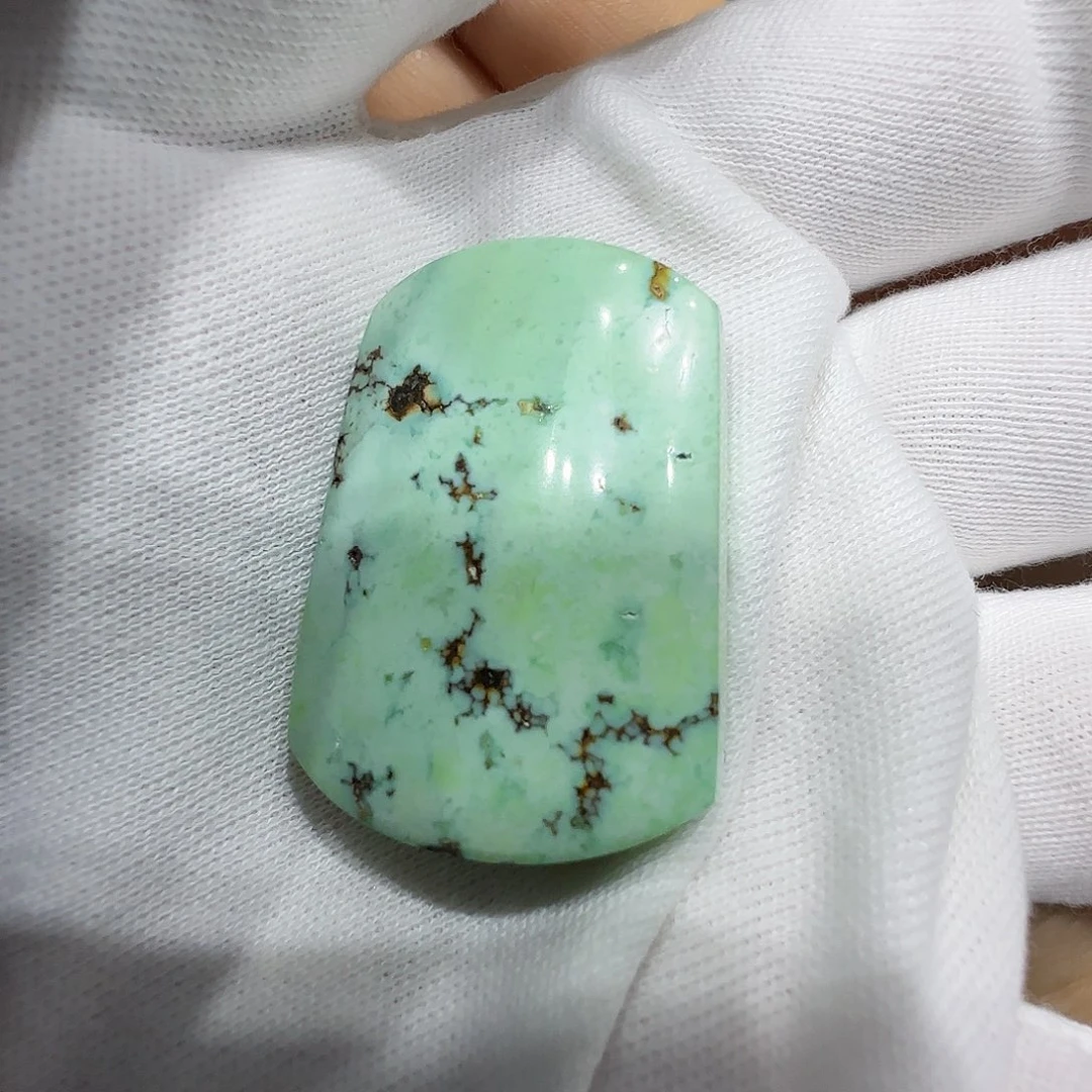 绿松石未镶嵌原矿绿松石