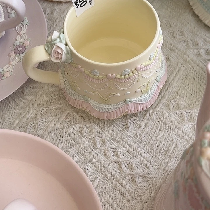 闪***耀摆件陶瓷手工制作工艺