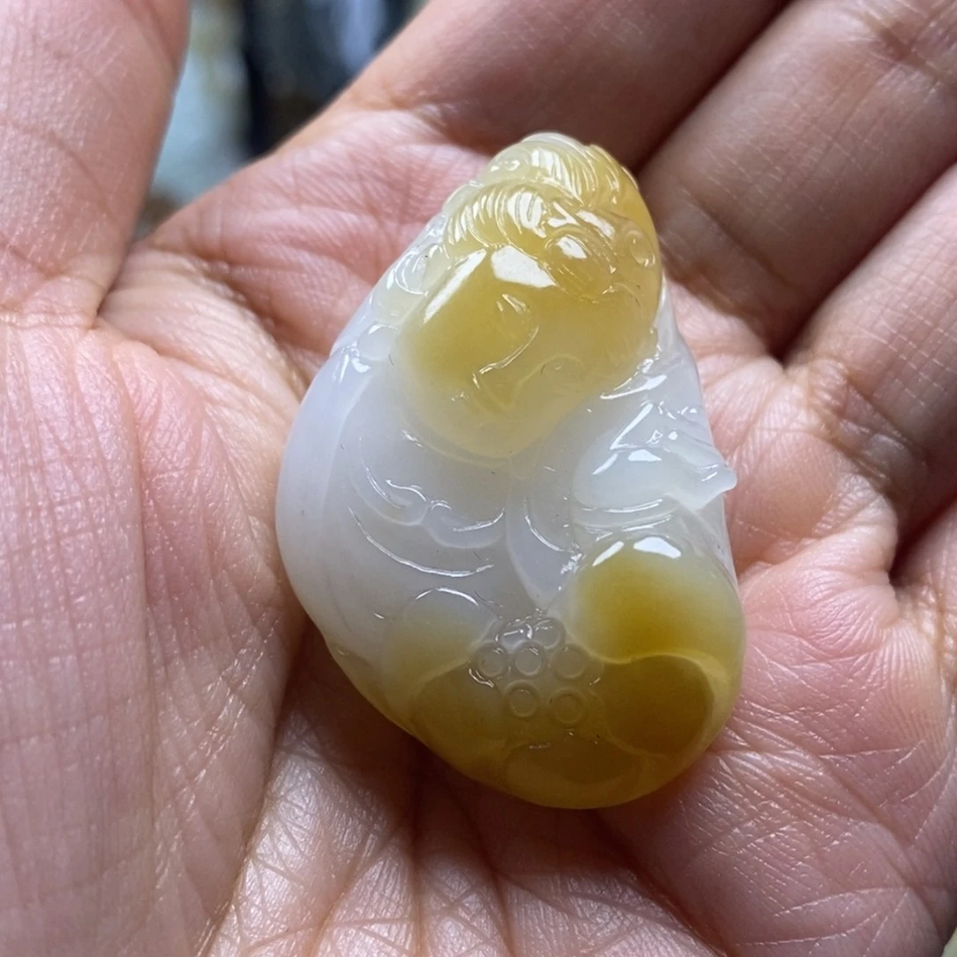 吊坠(不含链)未镶嵌和田玉（糖玉）