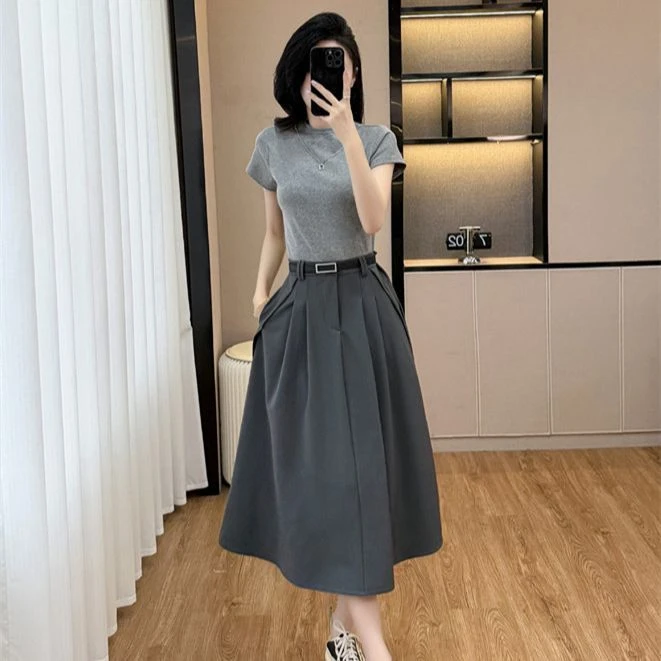 纯色小高领短袖τ桖半身裙两件套女2025夏季新款修身显瘦气质套装