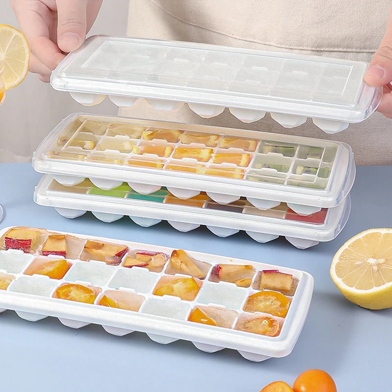 日本进口制冰模具 冰块大容量冰格器 食品级冷冻储带盖冰块盒磨具