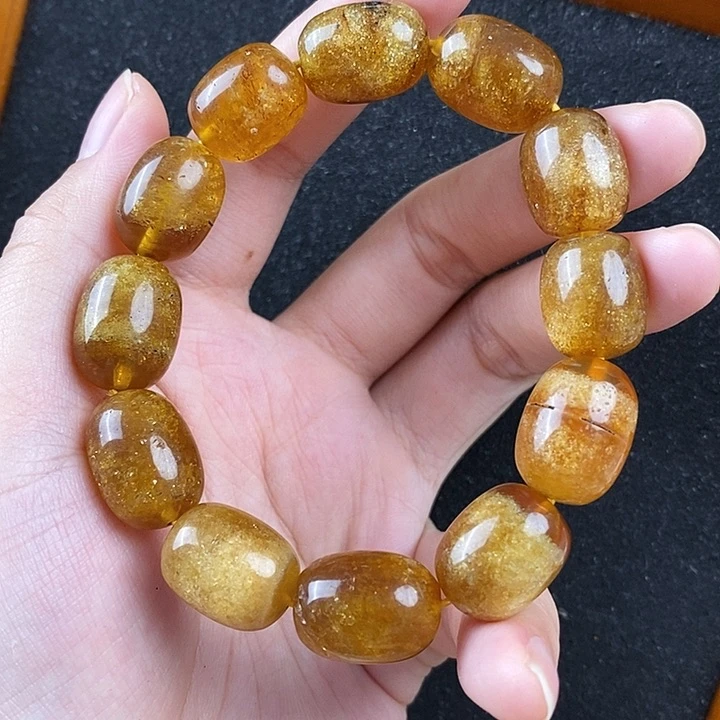 未镶嵌琥珀珠宝奇石
