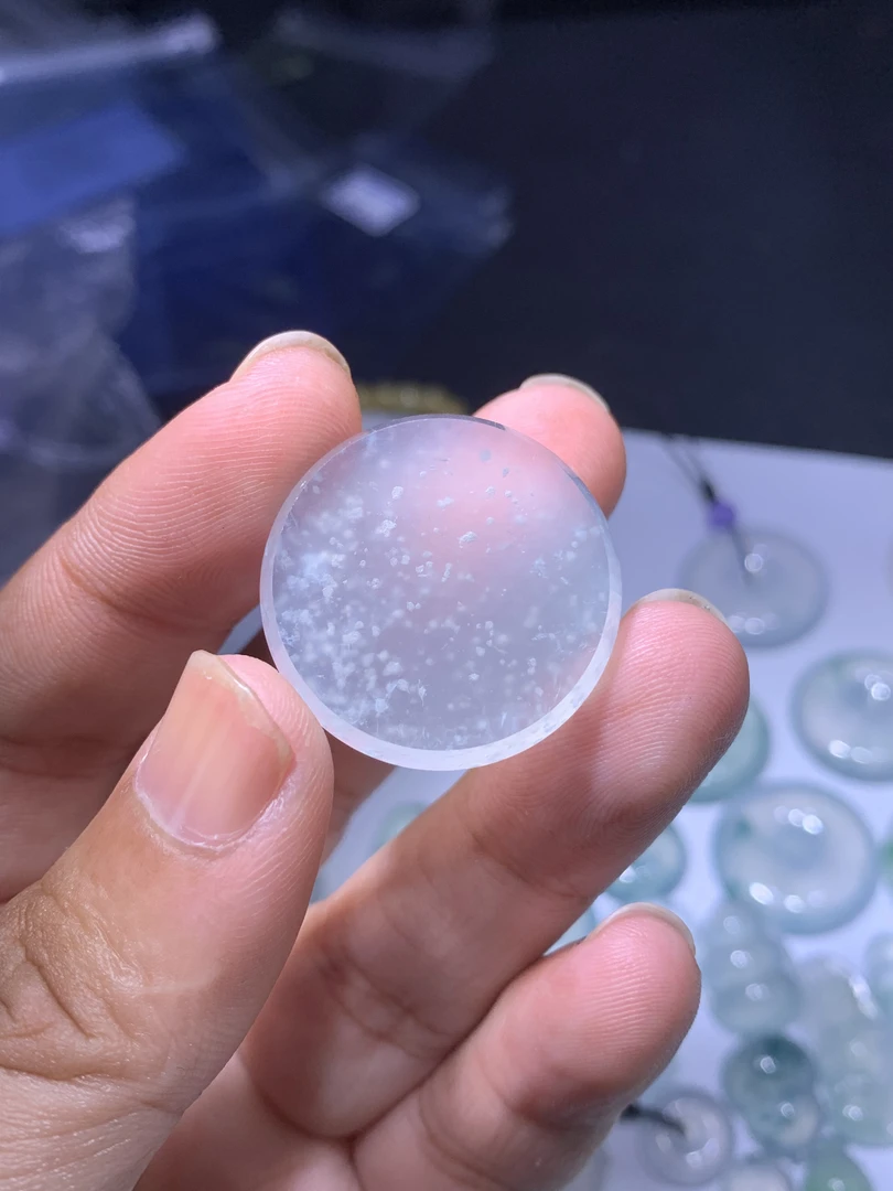 天然缅甸翡翠A货高冰木纳雪花棉无事牌【27.8*4.2】