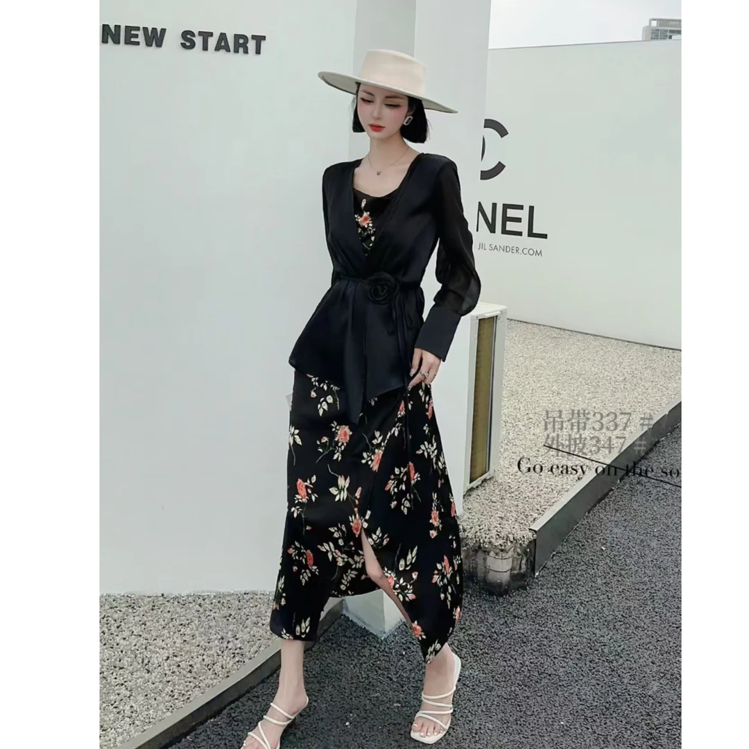 女生韩系碎花气质黑色连衣裙长袖长裙吊带裙子财阀千金