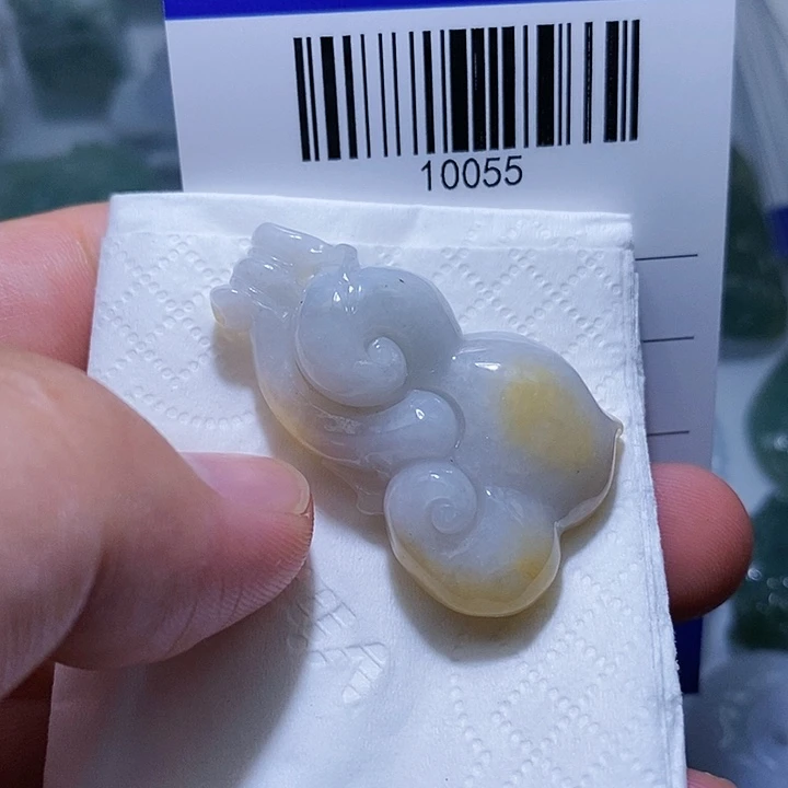 翡翠未镶嵌颈饰天光墟翡翠市场现金代购