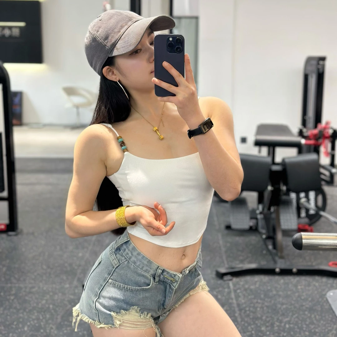 【抹小茶自制】跨境吊带串珠背心女性感瑜伽服修身运动健身上衣