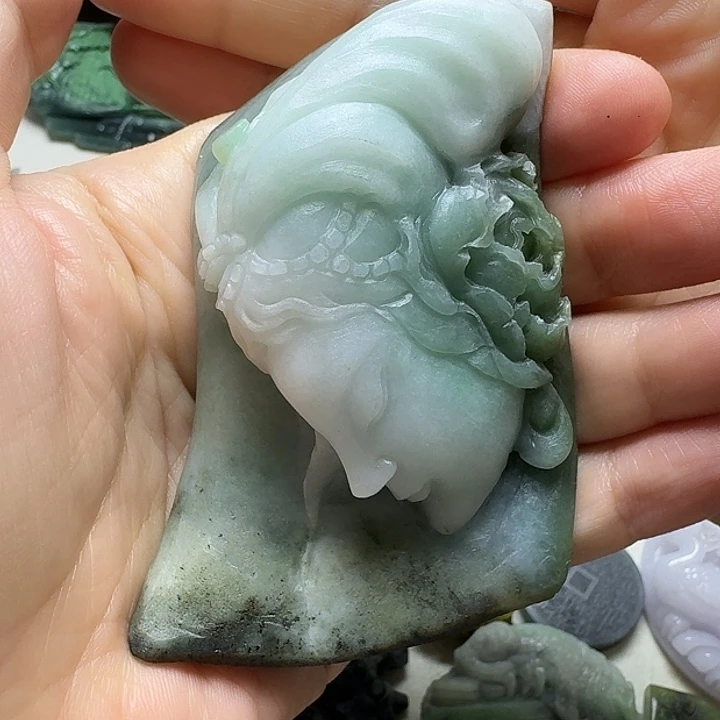 但***。定制翡翠未镶嵌毛货