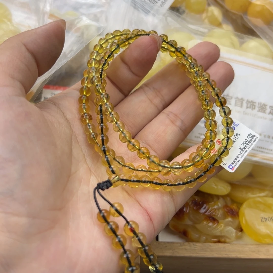 琥珀珠宝奇石未镶嵌