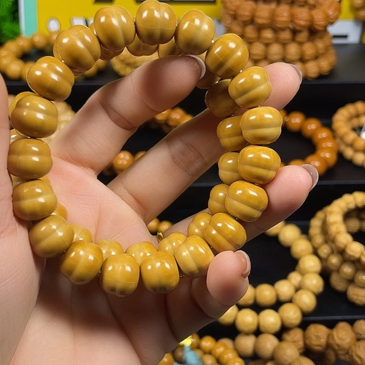 潇***潇手串猴头核桃猴头