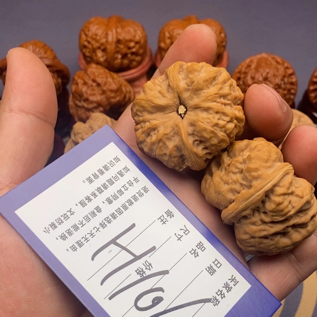 文玩核桃把件全品蛤蟆头41尺寸