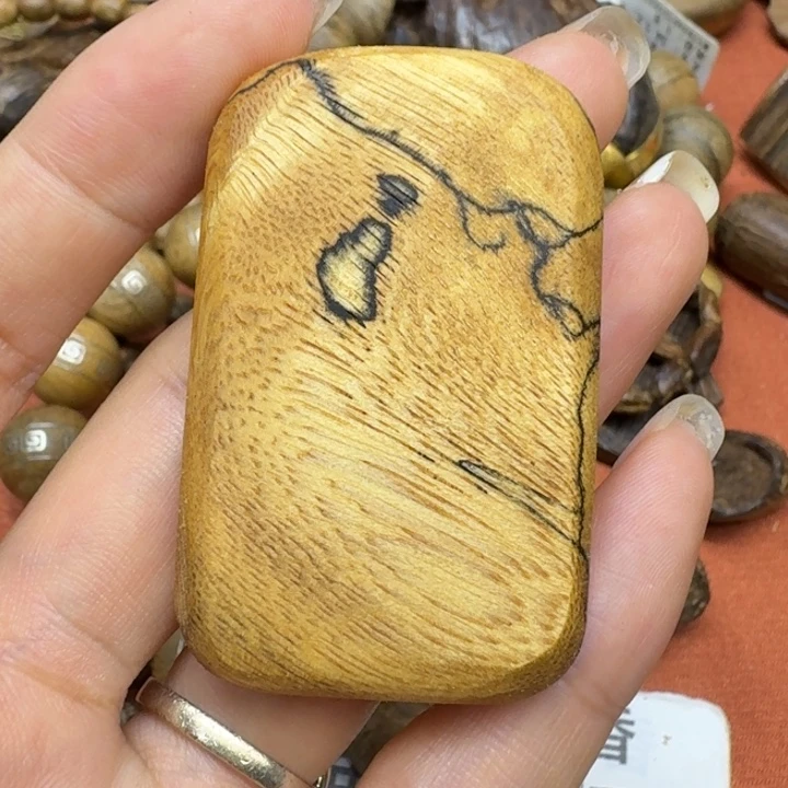 大叶紫檀（黑酸枝木类）