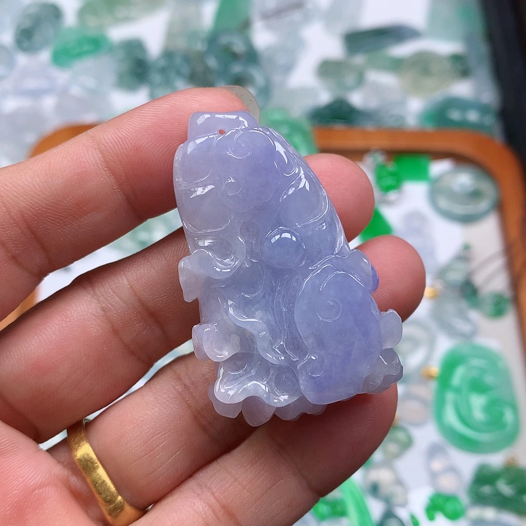 翡翠未镶嵌颈饰天然缅甸A货翡翠冰种紫罗兰白菜