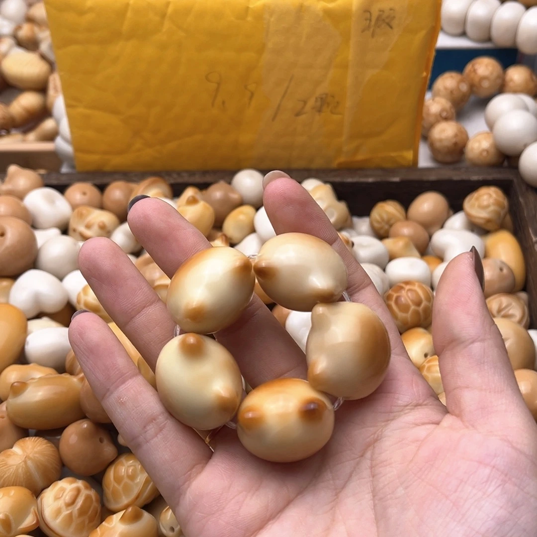 吊坠菩提根/象牙果