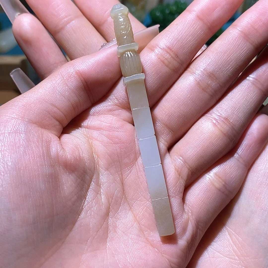 和田玉颈饰未镶嵌君**堂