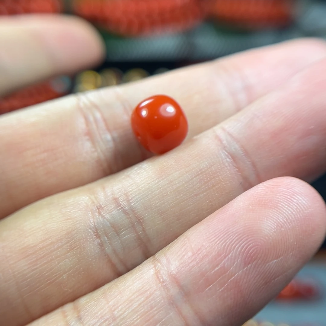 东***聚南红玛瑙未镶嵌9.1×8mm老型珠