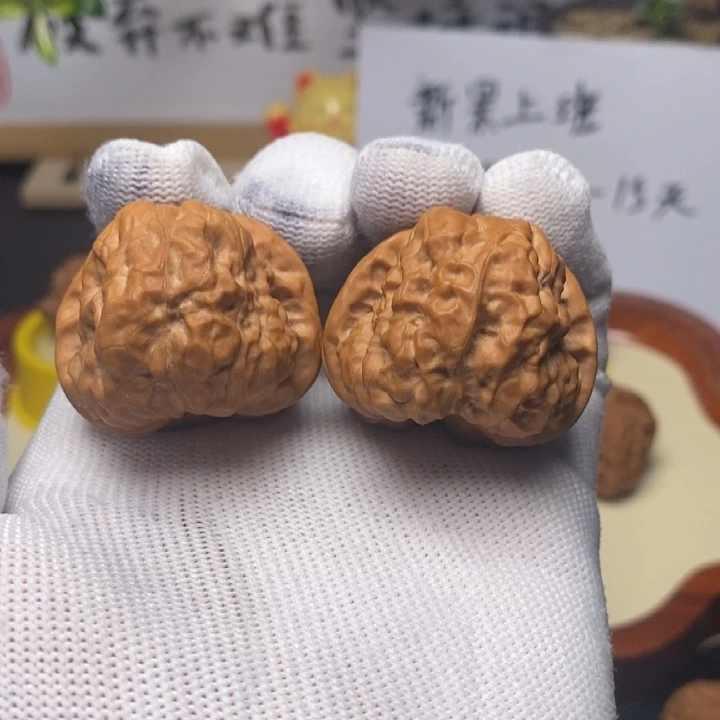 文玩核桃把件蛤蟆头37