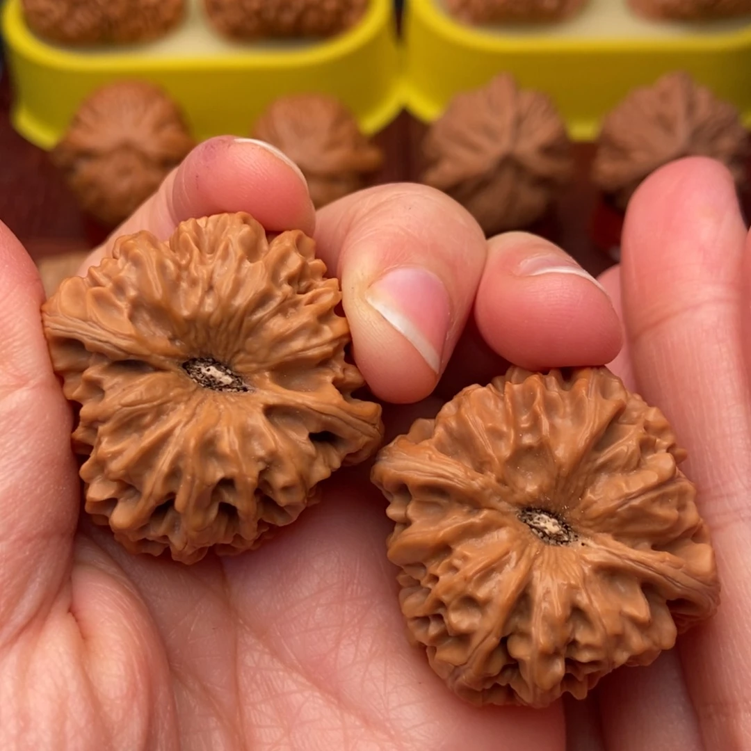 吊坠文玩核桃Z*A37龙门涧