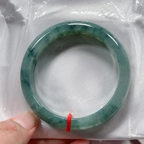 翡翠未镶嵌手镯缅甸翡翠手镯圈口56