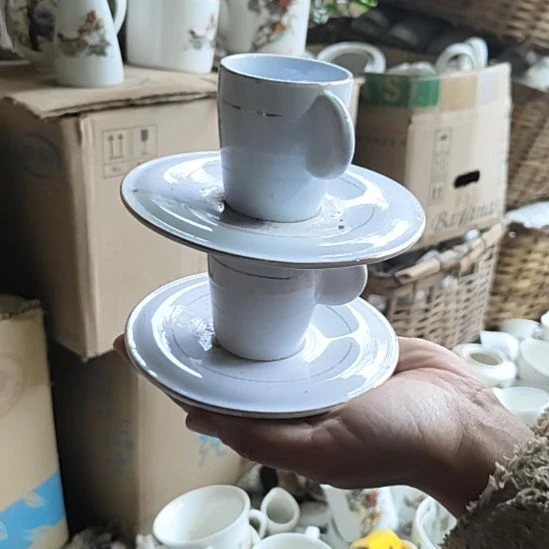 库存微瑕两杯两碟