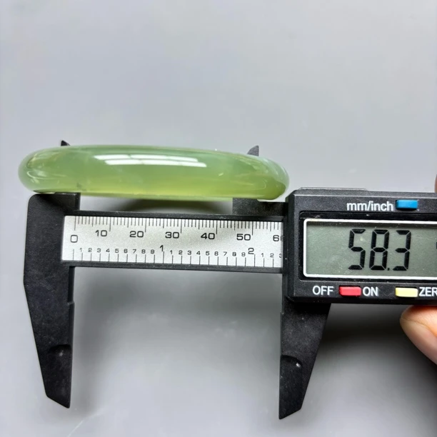 岫玉手镯编号009天然岫玉一物一图可直接下单拒绝科技