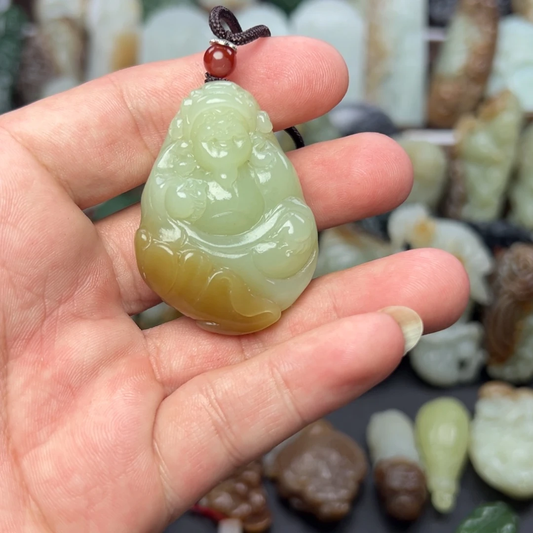 和田玉未镶嵌挂件