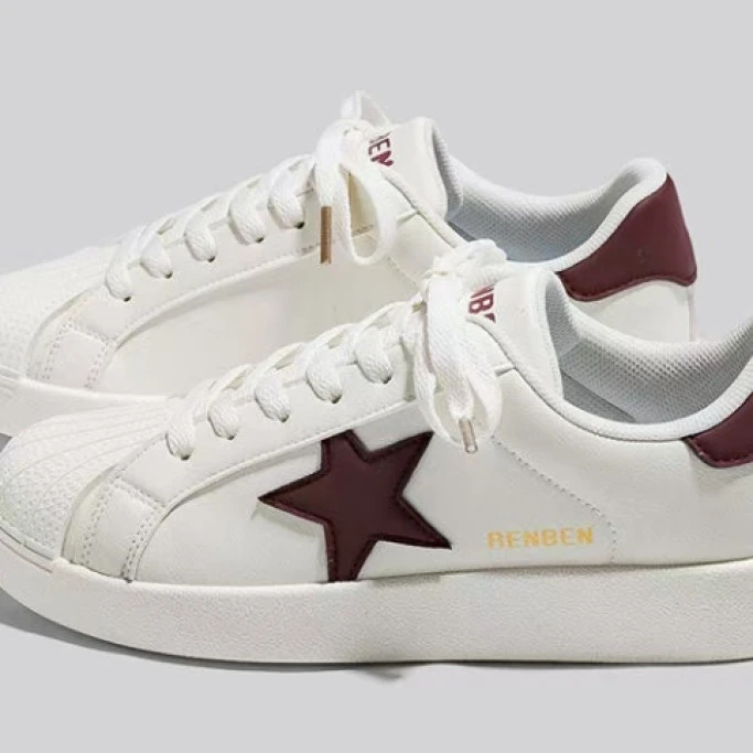 星星板鞋女鞋2024年新款百搭小白鞋贝壳潮皮面休闲运动鞋A09